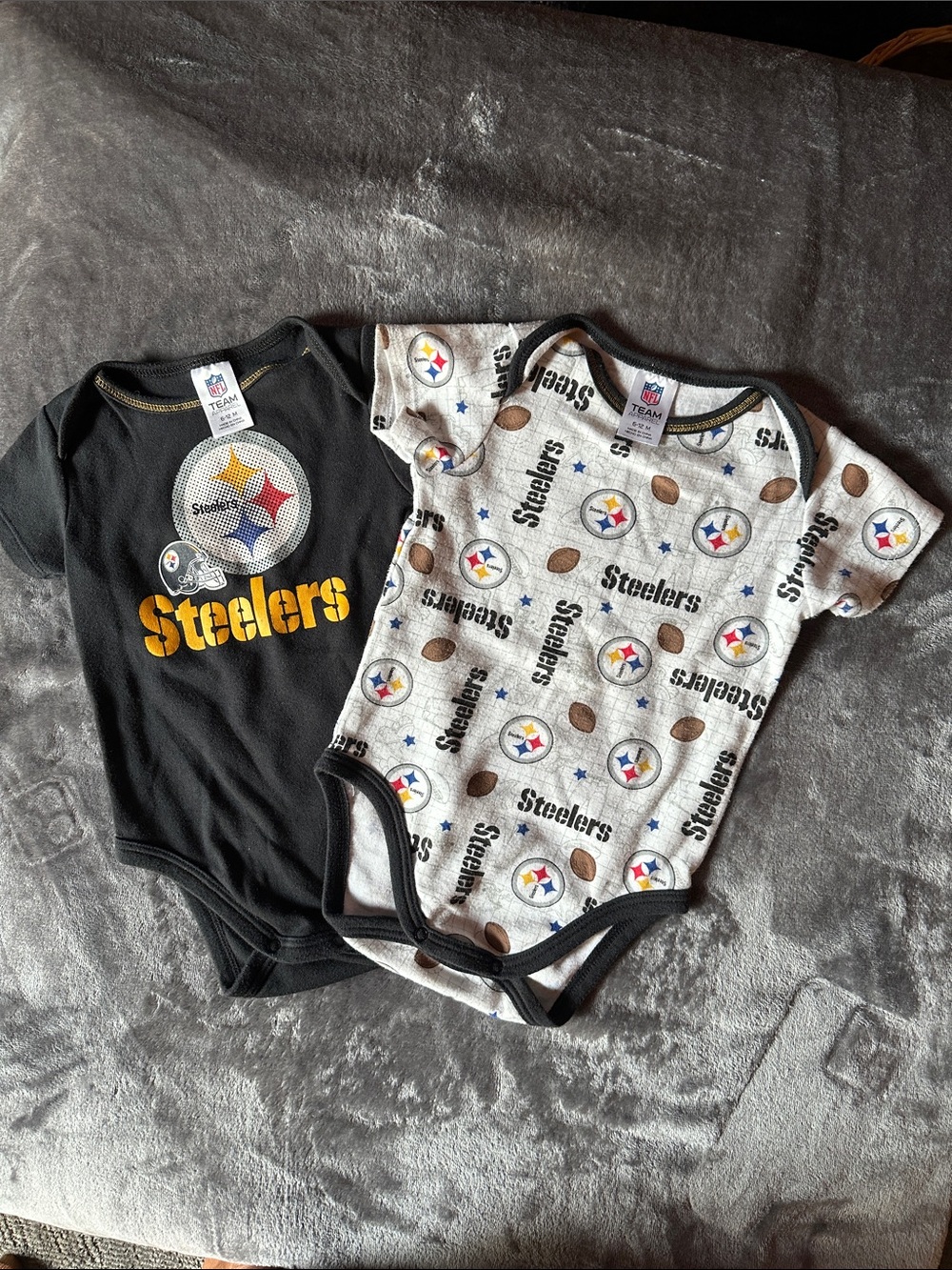 Pittsburgh Steelers Baby Bodysuit Set - Black & Gray